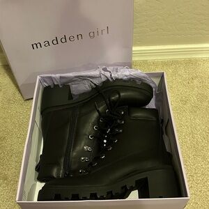 Madden Girl Dillan Black Paris Moto Boots Size 9